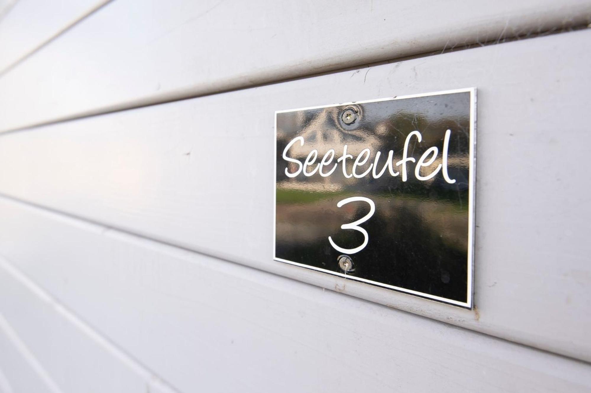 Seepark Suessau Ferienhaus Seeteufel 3 Ngoại thất bức ảnh